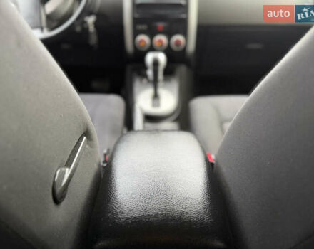 Серый Ниссан ИксТрейл, объемом двигателя 2 л и пробегом 240 тыс. км за 7600 $, фото 39 на Automoto.ua