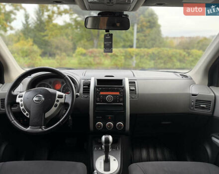 Серый Ниссан ИксТрейл, объемом двигателя 2 л и пробегом 240 тыс. км за 7600 $, фото 50 на Automoto.ua