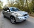 Сірий Ніссан ІксТрейл, об'ємом двигуна 2 л та пробігом 333 тис. км за 4700 $, фото 1 на Automoto.ua