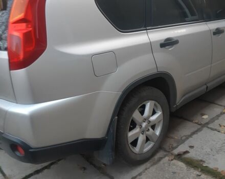 Серый Ниссан ИксТрейл, объемом двигателя 2.5 л и пробегом 261 тыс. км за 7500 $, фото 10 на Automoto.ua