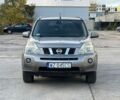 Сірий Ніссан ІксТрейл, об'ємом двигуна 2 л та пробігом 214 тис. км за 3453 $, фото 2 на Automoto.ua