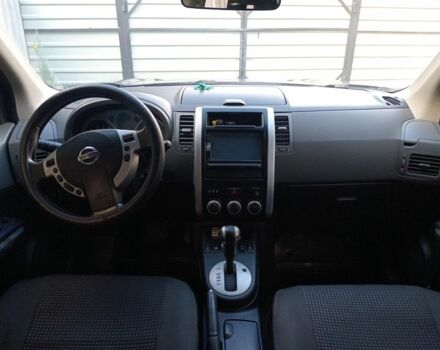 Сірий Ніссан ІксТрейл, об'ємом двигуна 2 л та пробігом 242 тис. км за 7300 $, фото 8 на Automoto.ua