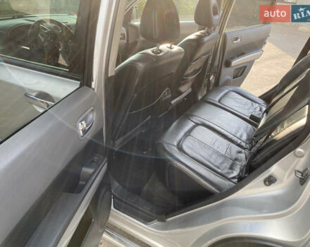 Серый Ниссан ИксТрейл, объемом двигателя 2.49 л и пробегом 226 тыс. км за 8300 $, фото 15 на Automoto.ua