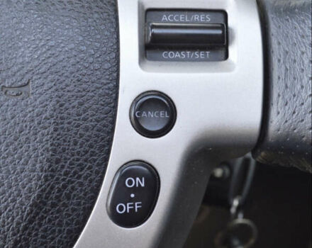 Серый Ниссан ИксТрейл, объемом двигателя 2 л и пробегом 180 тыс. км за 9500 $, фото 10 на Automoto.ua