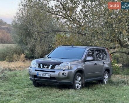 Сірий Ніссан ІксТрейл, об'ємом двигуна 2 л та пробігом 238 тис. км за 9400 $, фото 34 на Automoto.ua