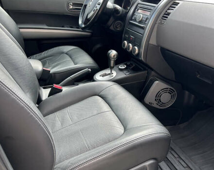 Серый Ниссан ИксТрейл, объемом двигателя 2 л и пробегом 229 тыс. км за 10100 $, фото 29 на Automoto.ua