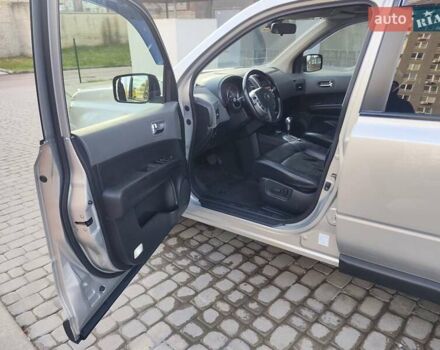 Сірий Ніссан ІксТрейл, об'ємом двигуна 2.5 л та пробігом 132 тис. км за 8900 $, фото 27 на Automoto.ua