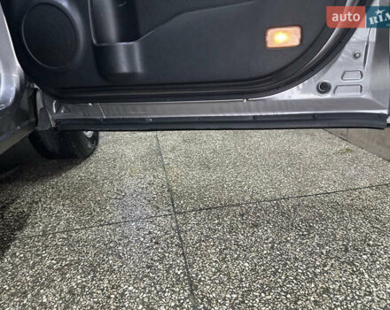 Серый Ниссан ИксТрейл, объемом двигателя 2 л и пробегом 262 тыс. км за 8900 $, фото 30 на Automoto.ua