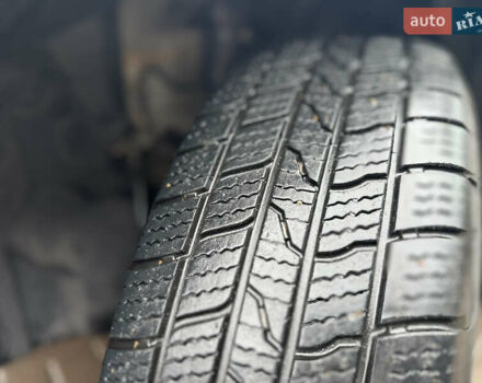 Сірий Ніссан ІксТрейл, об'ємом двигуна 2.49 л та пробігом 197 тис. км за 8300 $, фото 37 на Automoto.ua