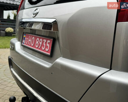 Сірий Ніссан ІксТрейл, об'ємом двигуна 2 л та пробігом 228 тис. км за 10250 $, фото 50 на Automoto.ua