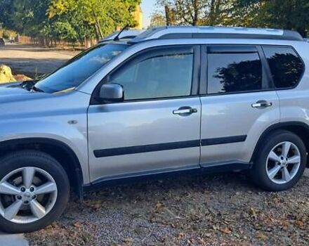 Сірий Ніссан ІксТрейл, об'ємом двигуна 2.49 л та пробігом 327 тис. км за 12000 $, фото 7 на Automoto.ua