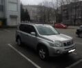 Сірий Ніссан ІксТрейл, об'ємом двигуна 2 л та пробігом 215 тис. км за 5999 $, фото 5 на Automoto.ua