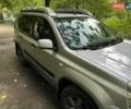 Серый Ниссан ИксТрейл, объемом двигателя 2 л и пробегом 290 тыс. км за 9800 $, фото 10 на Automoto.ua