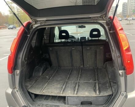 Серый Ниссан ИксТрейл, объемом двигателя 0 л и пробегом 350 тыс. км за 4600 $, фото 13 на Automoto.ua