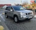Сірий Ніссан ІксТрейл, об'ємом двигуна 2.5 л та пробігом 132 тис. км за 8900 $, фото 2 на Automoto.ua