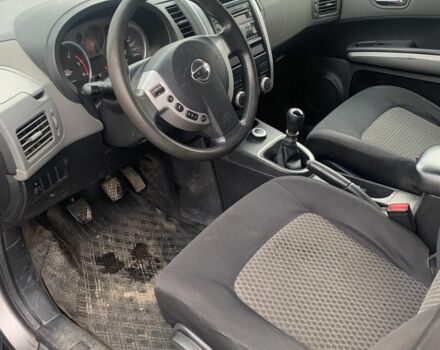 Серый Ниссан ИксТрейл, объемом двигателя 0 л и пробегом 350 тыс. км за 4600 $, фото 11 на Automoto.ua