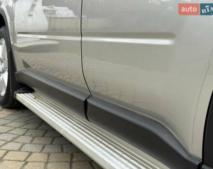 Сірий Ніссан ІксТрейл, об'ємом двигуна 2 л та пробігом 228 тис. км за 10250 $, фото 65 на Automoto.ua