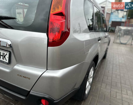 Сірий Ніссан ІксТрейл, об'ємом двигуна 2.49 л та пробігом 197 тис. км за 8300 $, фото 9 на Automoto.ua