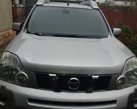 Серый Ниссан ИксТрейл, объемом двигателя 2.5 л и пробегом 261 тыс. км за 7500 $, фото 1 на Automoto.ua