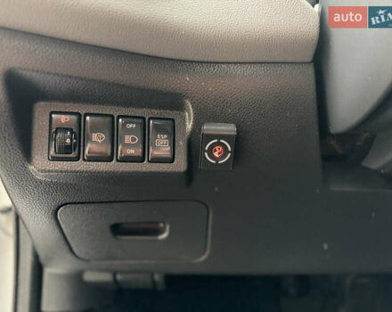 Серый Ниссан ИксТрейл, объемом двигателя 2 л и пробегом 240 тыс. км за 7600 $, фото 58 на Automoto.ua