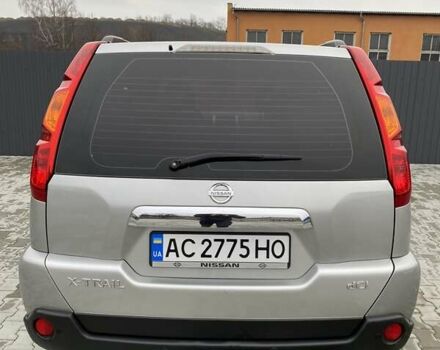 Серый Ниссан ИксТрейл, объемом двигателя 2 л и пробегом 235 тыс. км за 9500 $, фото 18 на Automoto.ua