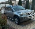 Сірий Ніссан ІксТрейл, об'ємом двигуна 2 л та пробігом 262 тис. км за 7999 $, фото 2 на Automoto.ua