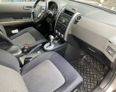 Серый Ниссан ИксТрейл, объемом двигателя 2 л и пробегом 218 тыс. км за 7350 $, фото 13 на Automoto.ua