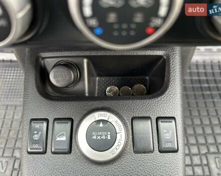 Сірий Ніссан ІксТрейл, об'ємом двигуна 2.49 л та пробігом 197 тис. км за 8300 $, фото 30 на Automoto.ua