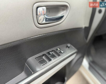 Серый Ниссан ИксТрейл, объемом двигателя 2 л и пробегом 240 тыс. км за 7600 $, фото 53 на Automoto.ua