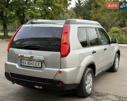 Серый Ниссан ИксТрейл, объемом двигателя 2 л и пробегом 240 тыс. км за 7600 $, фото 26 на Automoto.ua
