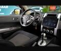 Сірий Ніссан ІксТрейл, об'ємом двигуна 2 л та пробігом 213 тис. км за 8600 $, фото 1 на Automoto.ua