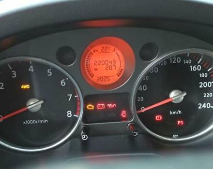 Серый Ниссан ИксТрейл, объемом двигателя 2 л и пробегом 220 тыс. км за 9800 $, фото 1 на Automoto.ua