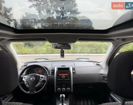 Серый Ниссан ИксТрейл, объемом двигателя 2 л и пробегом 240 тыс. км за 7600 $, фото 49 на Automoto.ua