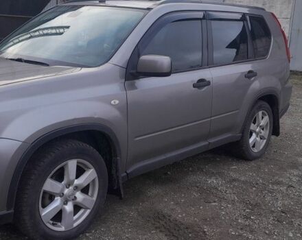 Серый Ниссан ИксТрейл, объемом двигателя 2 л и пробегом 195 тыс. км за 8300 $, фото 20 на Automoto.ua