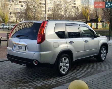 Сірий Ніссан ІксТрейл, об'ємом двигуна 2.5 л та пробігом 132 тис. км за 8900 $, фото 13 на Automoto.ua