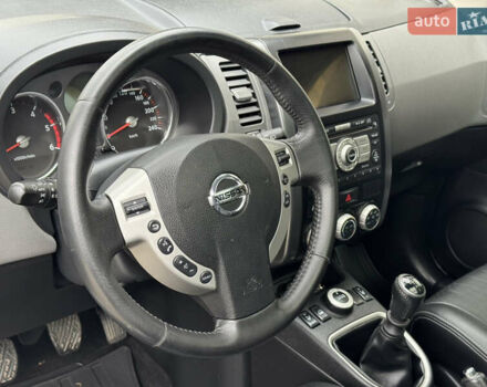 Сірий Ніссан ІксТрейл, об'ємом двигуна 2 л та пробігом 228 тис. км за 10250 $, фото 13 на Automoto.ua