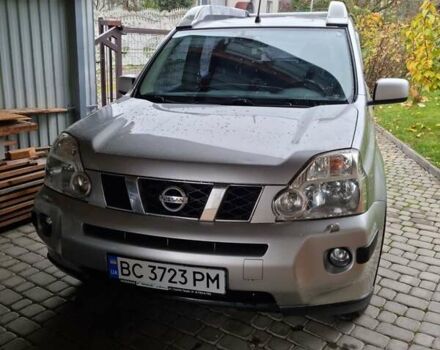 Сірий Ніссан ІксТрейл, об'ємом двигуна 2.5 л та пробігом 179 тис. км за 10500 $, фото 9 на Automoto.ua