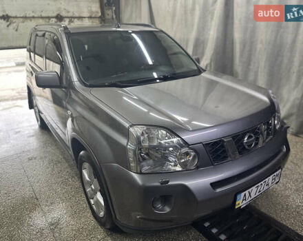 Серый Ниссан ИксТрейл, объемом двигателя 2 л и пробегом 262 тыс. км за 8900 $, фото 15 на Automoto.ua