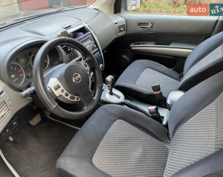 Серый Ниссан ИксТрейл, объемом двигателя 2 л и пробегом 213 тыс. км за 7200 $, фото 15 на Automoto.ua