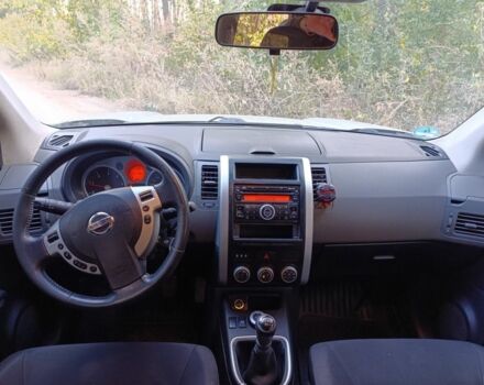 Серый Ниссан ИксТрейл, объемом двигателя 2 л и пробегом 333 тыс. км за 4650 $, фото 6 на Automoto.ua