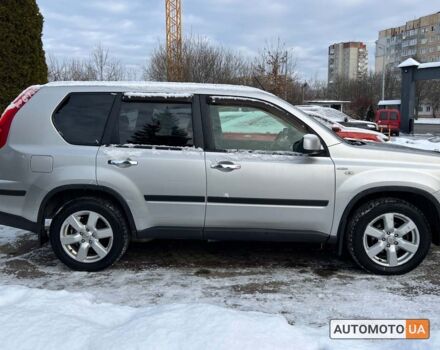 Серый Ниссан ИксТрейл, объемом двигателя 2.5 л и пробегом 160 тыс. км за 8990 $, фото 7 на Automoto.ua