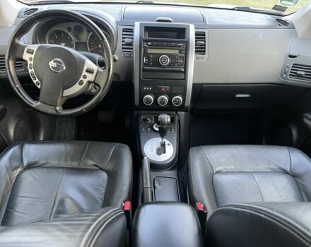 Серый Ниссан ИксТрейл, объемом двигателя 1.2 л и пробегом 260 тыс. км за 5800 $, фото 1 на Automoto.ua