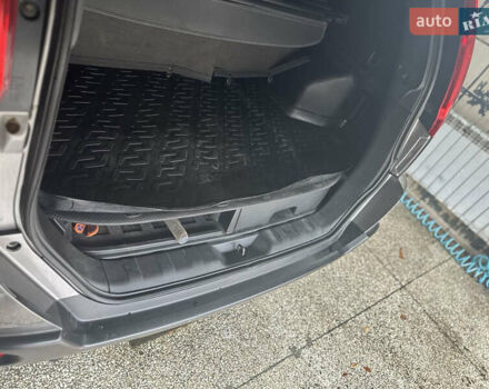 Серый Ниссан ИксТрейл, объемом двигателя 2 л и пробегом 262 тыс. км за 8900 $, фото 28 на Automoto.ua