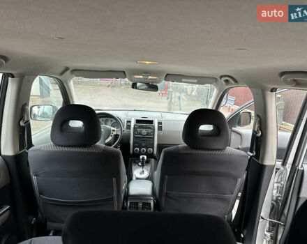 Сірий Ніссан ІксТрейл, об'ємом двигуна 2.49 л та пробігом 197 тис. км за 8300 $, фото 22 на Automoto.ua