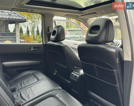 Сірий Ніссан ІксТрейл, об'ємом двигуна 2 л та пробігом 228 тис. км за 10250 $, фото 25 на Automoto.ua