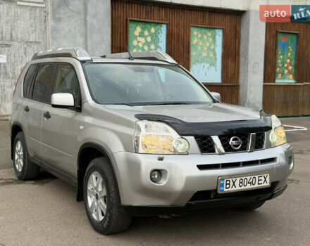 Серый Ниссан ИксТрейл, объемом двигателя 2 л и пробегом 240 тыс. км за 7600 $, фото 10 на Automoto.ua