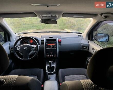 Сірий Ніссан ІксТрейл, об'ємом двигуна 2 л та пробігом 238 тис. км за 9400 $, фото 37 на Automoto.ua