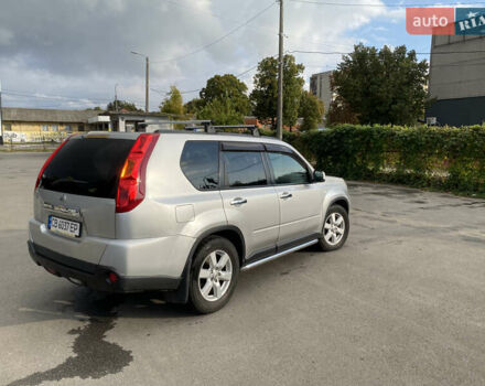 Серый Ниссан ИксТрейл, объемом двигателя 2.49 л и пробегом 226 тыс. км за 8300 $, фото 1 на Automoto.ua