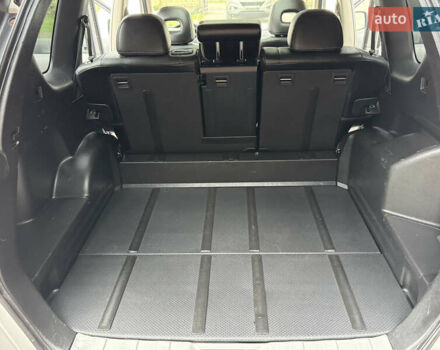 Сірий Ніссан ІксТрейл, об'ємом двигуна 2 л та пробігом 228 тис. км за 10250 $, фото 30 на Automoto.ua