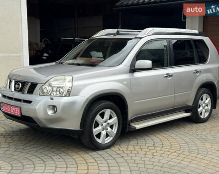 Сірий Ніссан ІксТрейл, об'ємом двигуна 2 л та пробігом 228 тис. км за 10250 $, фото 7 на Automoto.ua